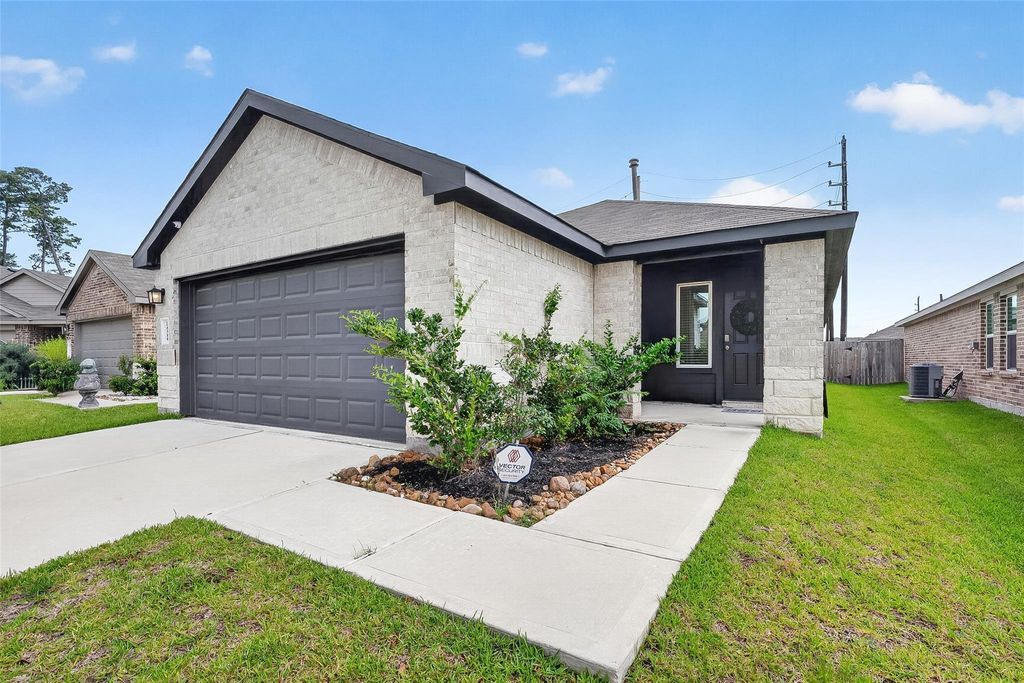 24318 Pebble Crescent Lane, Spring, TX 77373